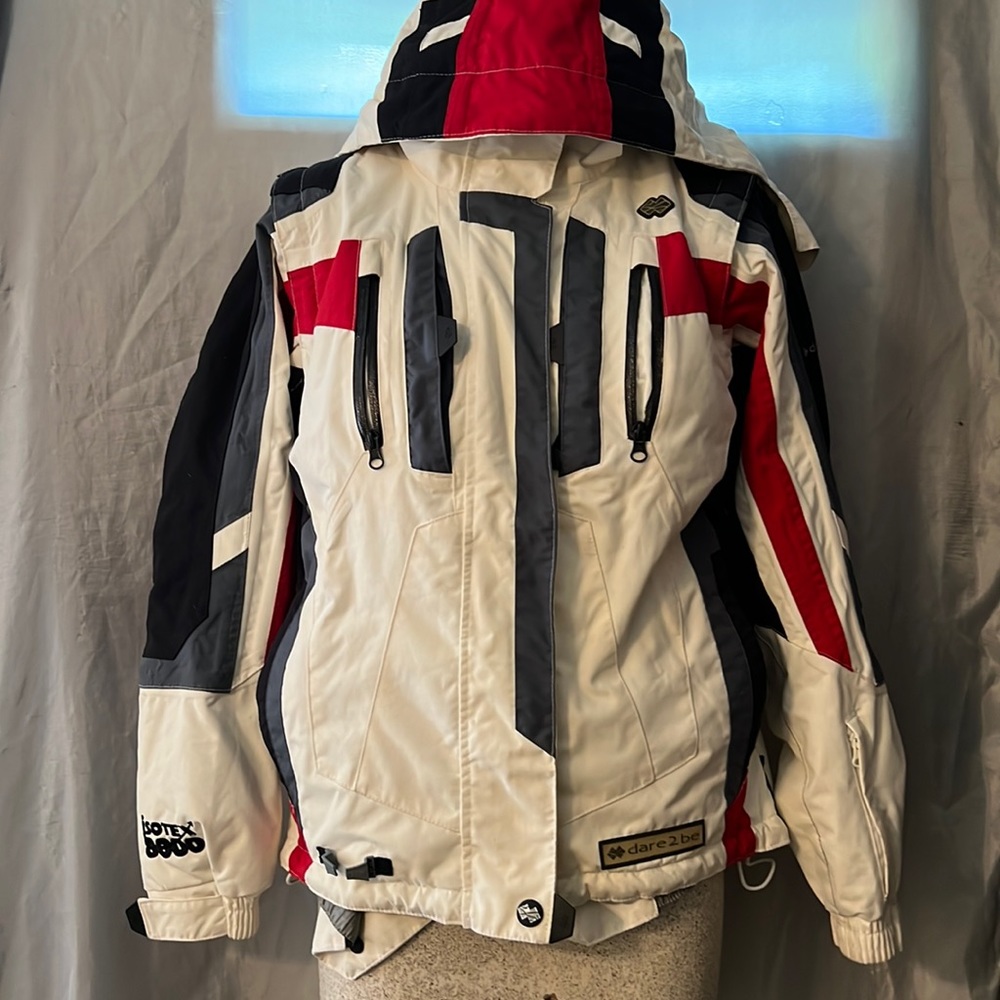 Ski Jacket - Picture 1 of 1